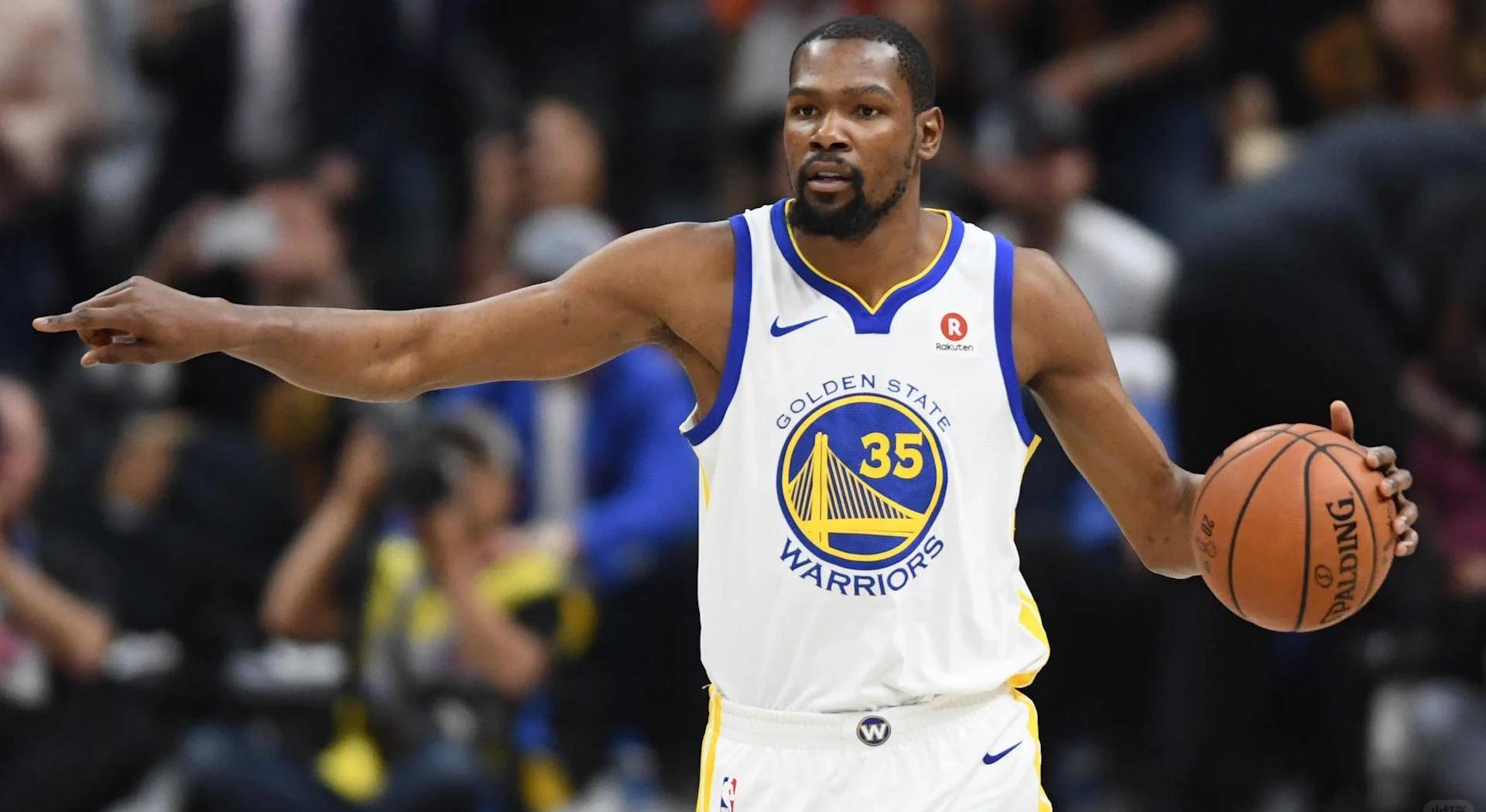 杜兰特官方宣布出色防守新规,巴黎圣日耳曼引发争议! 杜兰特官方宣布出色防守新规,巴黎圣日耳曼引发争议!